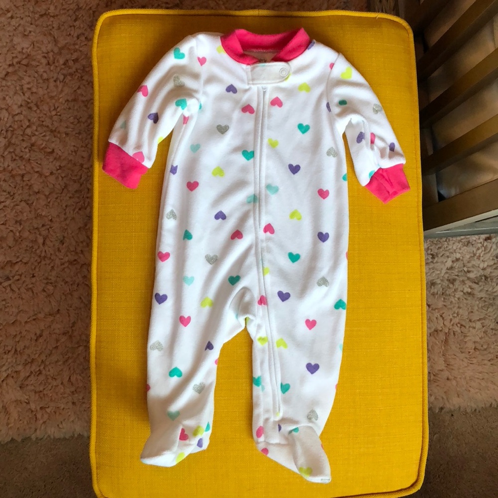 🌟3 for $10🌟Carter’s Hearts Footie Pajamas 3M